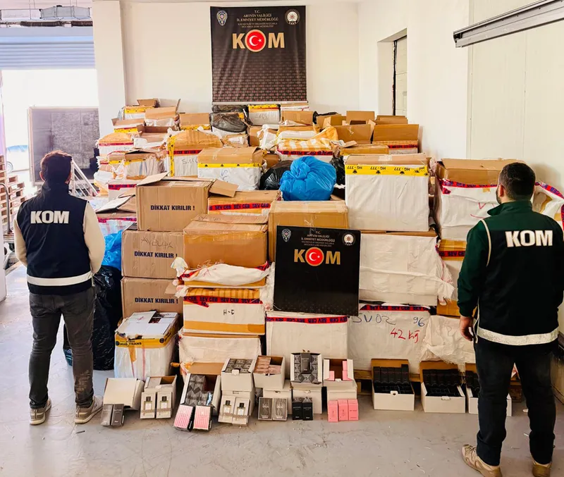 Artvin'de dev operasyon: 300 milyonluk kaçak ürün yakalandı