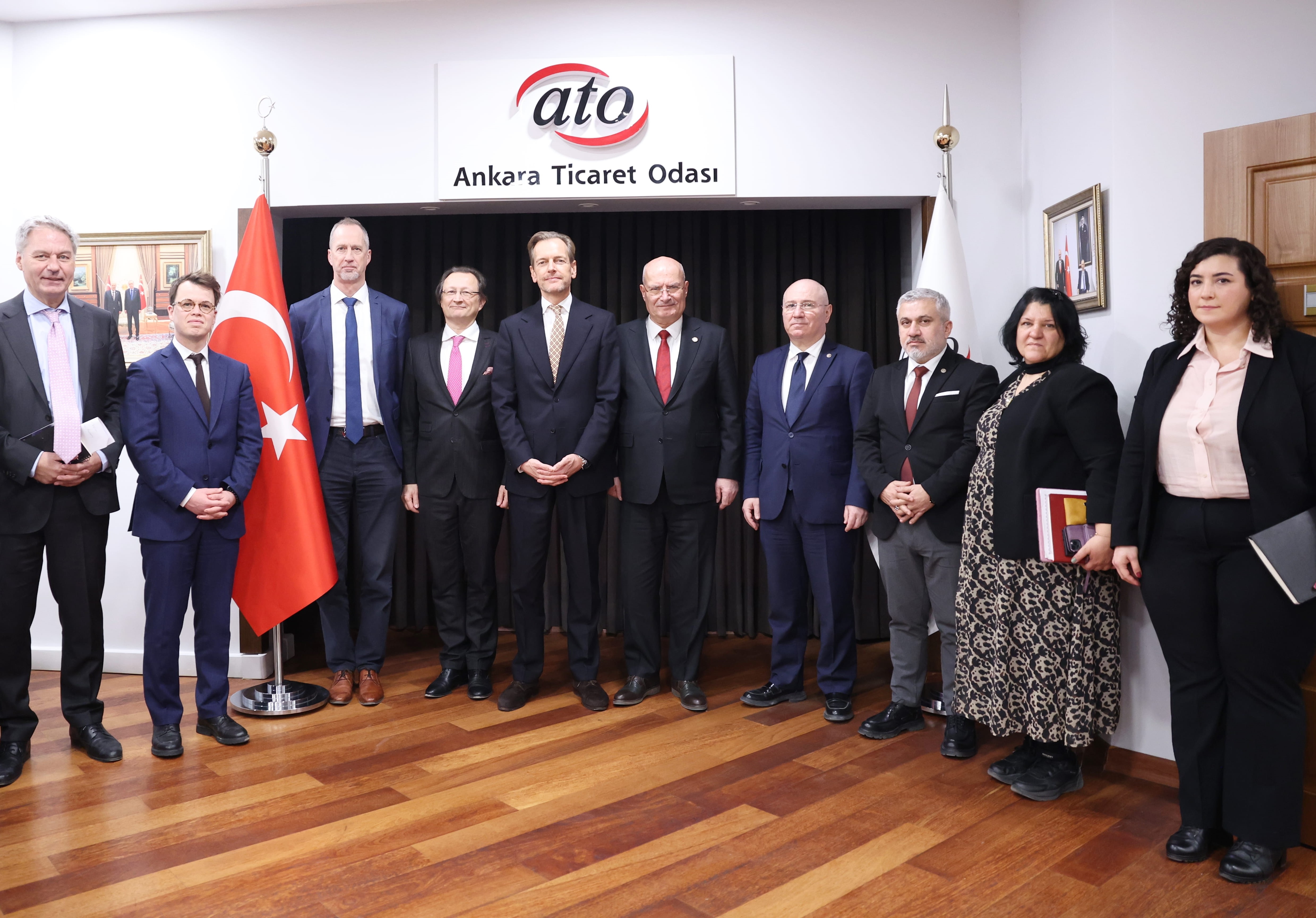 Belçika Büyükelçisi Van De Velde, ATO'da