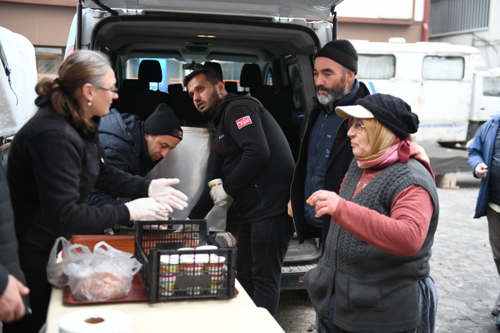 Belediye başkanı  Kasap: Çorba dağıtımımız sürecek
