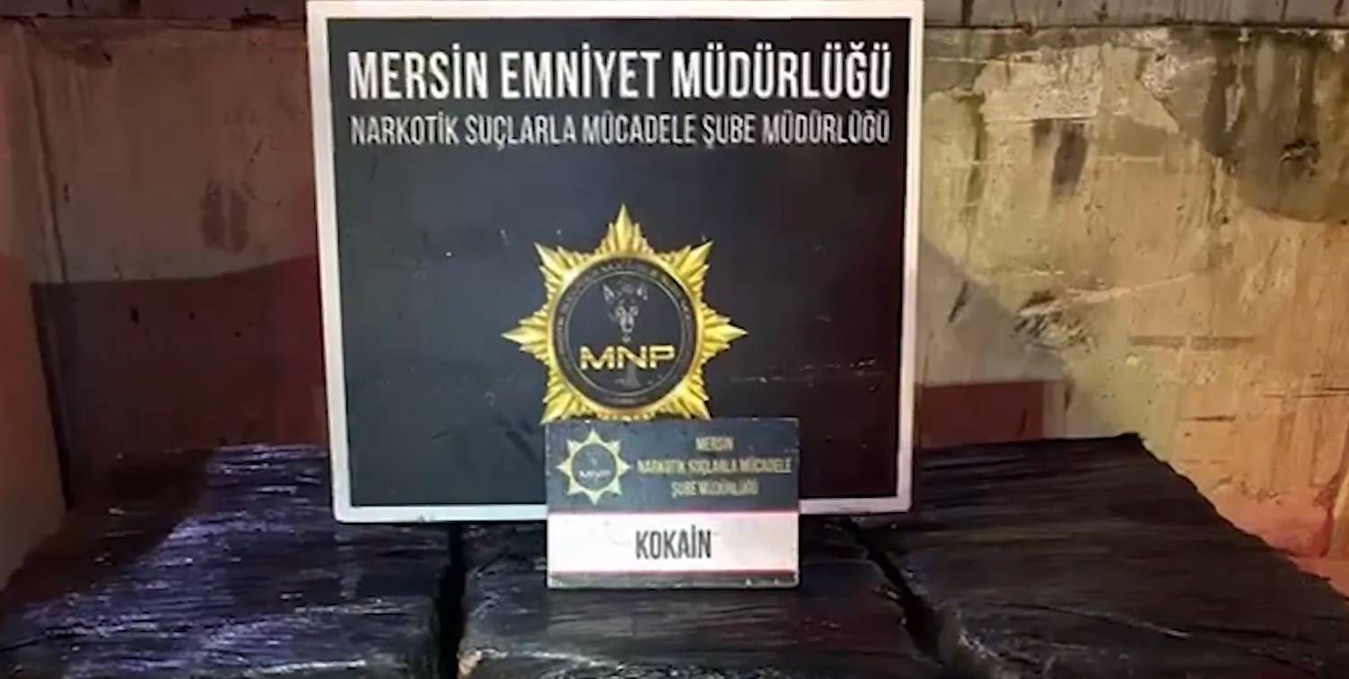 Mersin Limanı’nda uyuşturucu operasyonu: 298 Kilo Kokain ele geçirildi