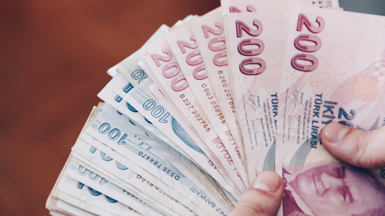 En düşük emekli maaşı 20 bin TL’ye yükseltildi: Gözler Resmi Gazete’de