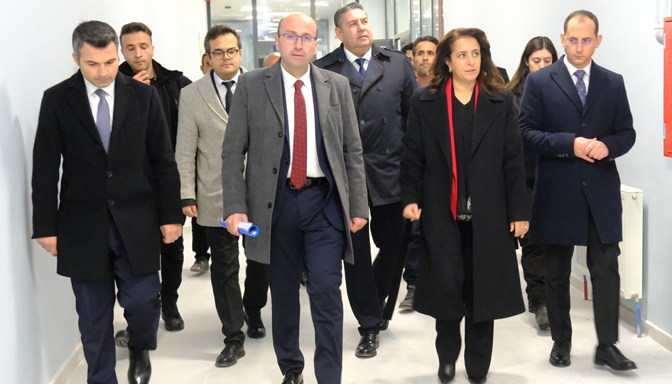 Vali Bilgihan, Çavdır’a yapılan sağlık yatırımını yerinde inceledi