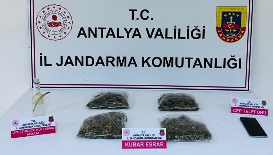 Serik’te uyuşturucu operasyonu: 1 kilo 165 gram esrar ele geçirildi