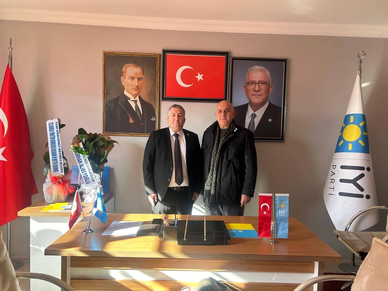 Burhan Alibeyoğlu’ndan İYİ Parti’nin yeni başkanı Yeşilbağ’a "tam destek" ziyareti