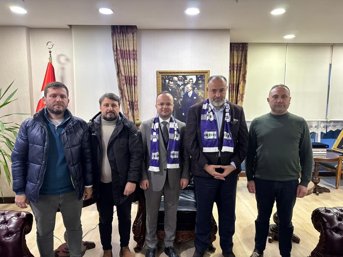 Artvin Hopaspor Başkanı Çakmakçıoğlu’ndan Kaymakam Arslantürk’e ziyaret