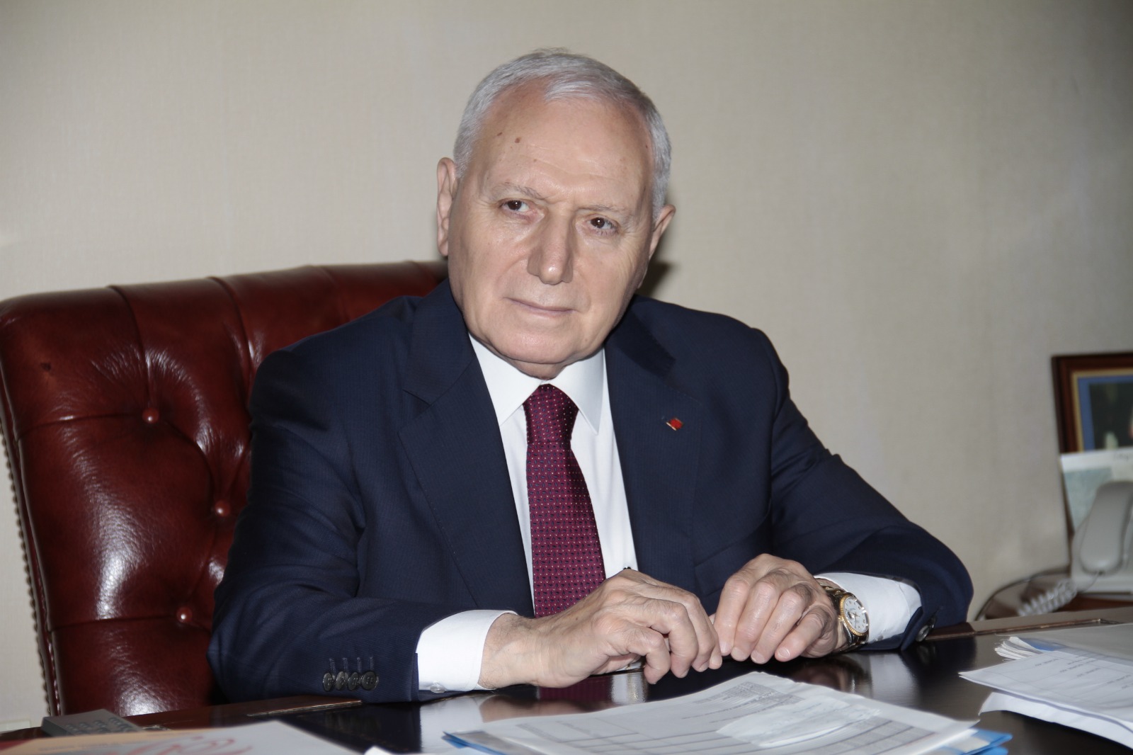 Haberal hocadan Efsane Tiyatro Sanatçısı Haldun Dormen'e başsağlığı mesajı
