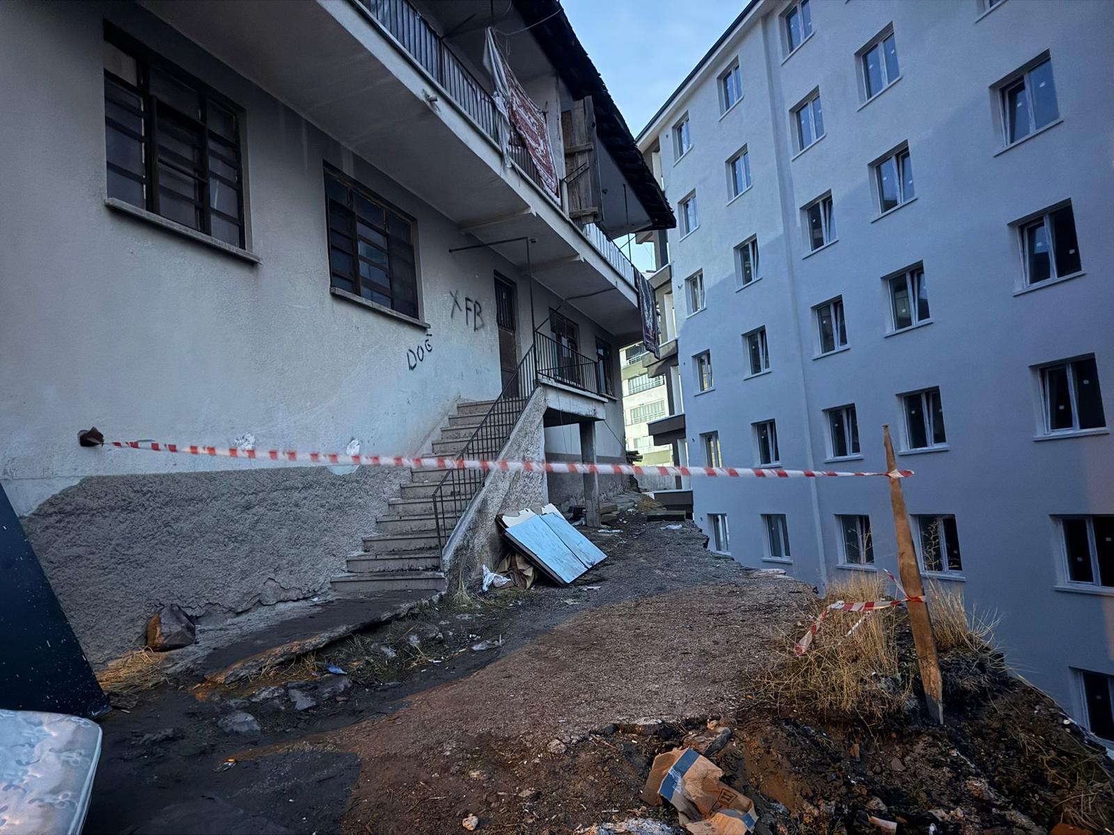 CİMER’e yapılan acil başvuru sonrası Altındağ’da bina boşaltıldı