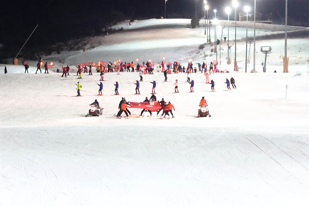 Yıldız Dağı 2025-2026 Kayak Sezonuna Kapılarını Açtı