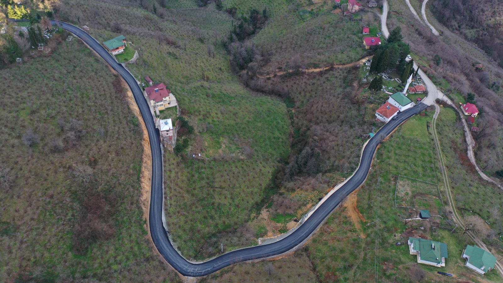 Orhaniye - Boztepe yolu asfaltlandı