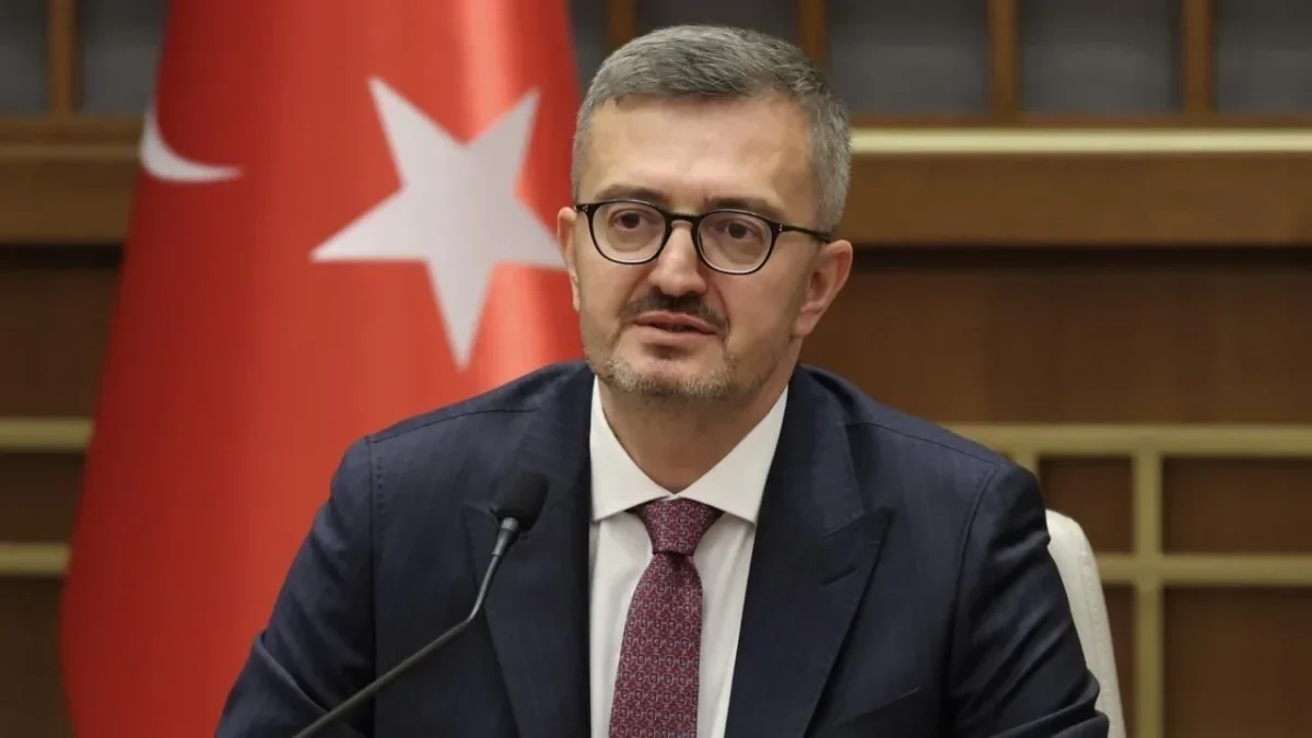 İletişim Başkanı Duran: Dezenformasyon içerikleri paylaşan hesaplara erişim engeli