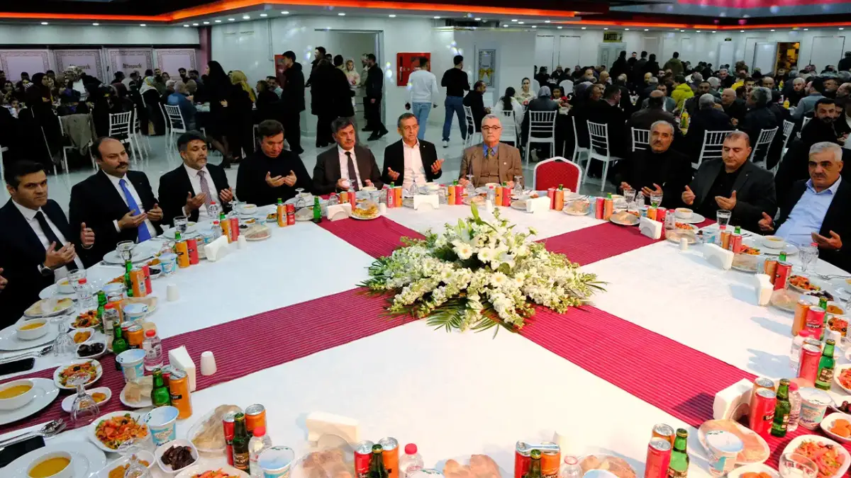 Erzincan TSO İftarında Muhteşem Kalabalık